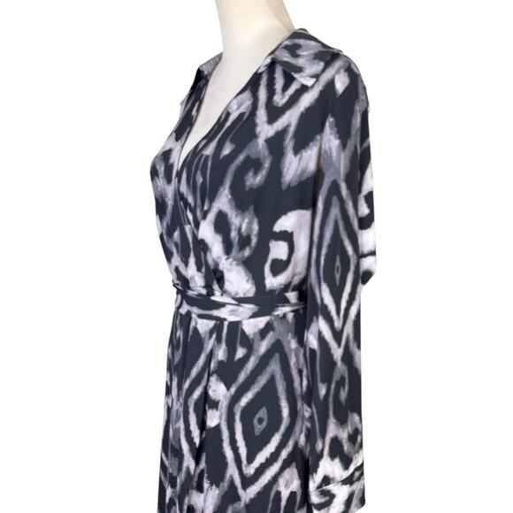 Lane Bryant NWT Black Gray Ikat Print Long Sleeve V-neck Mini Faux Wrap Dress - Picture 5 of 12
